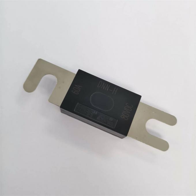  Fusible de enchufe plano de paletas del fusible DC150V de Dissmann para el sistema del almacenamiento de la batería