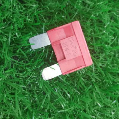 La cuchilla automotriz de DC80V 20A funde 5 colores según la corriente clasificada