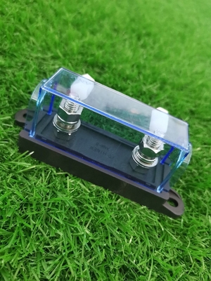 Base automotriz del fusible de la baja tensión del tenedor del fusible del fusible de la American National Standard de la base de la base estable de nylon del fusible