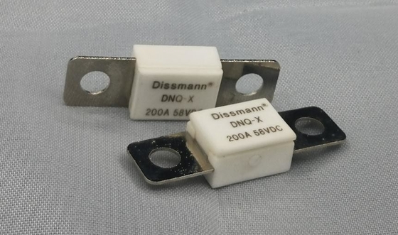 Fusible de retardo de tiempo del material cerámico, fusibles de bajo voltaje de DC58V 200A