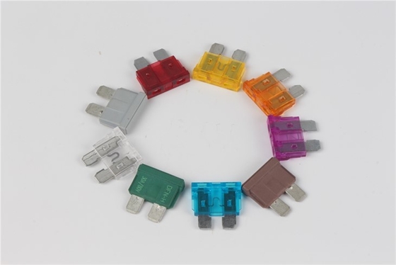 Corriente nominal de cobre del fusible 1A-40A de la cuchilla del coche de PBT del mini LED del estañado