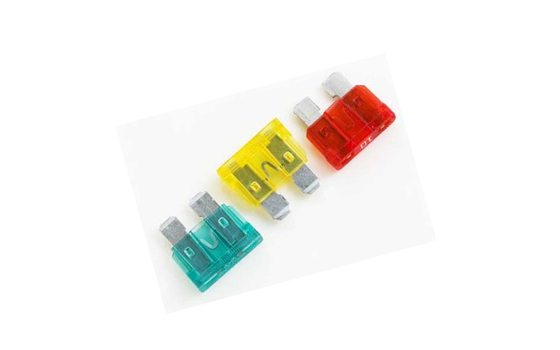 Fusible de cuchilla automotriz para motocicletas Uso principal para proteger SUV Acción rápida