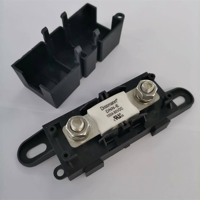 El enchufe plano del medio automotriz del fusible de DC80V Dissmann empernó de cerámica