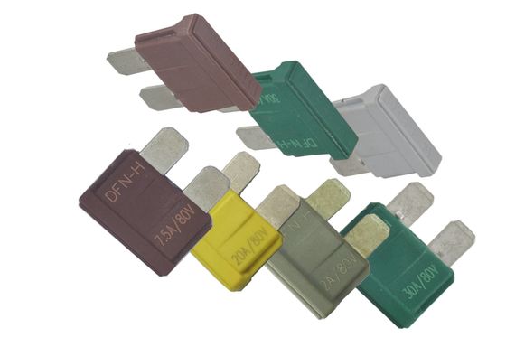 Fusible rápido 80volt 75 amperio 80VDC DC1000A del soplo de la baja tensión que rompe capacidad: