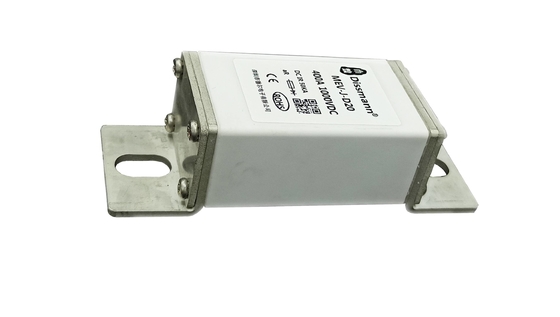 400 color blanco estándar de cerámica de alto voltaje del fusible ISO8820 del amperio