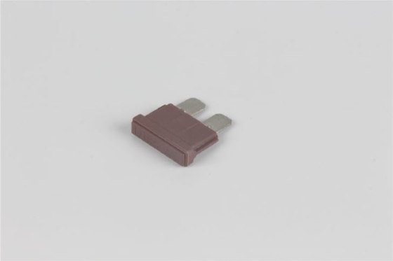 80v enchufe de 40 amperios en tensión material de actuación rápida del fusible PBT la baja